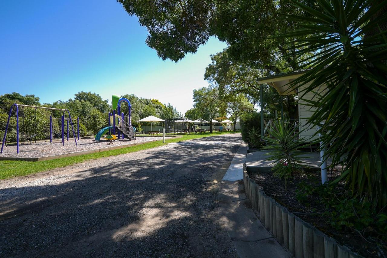 BIG4 Wangaratta North Cedars Holiday Park Bagian luar foto