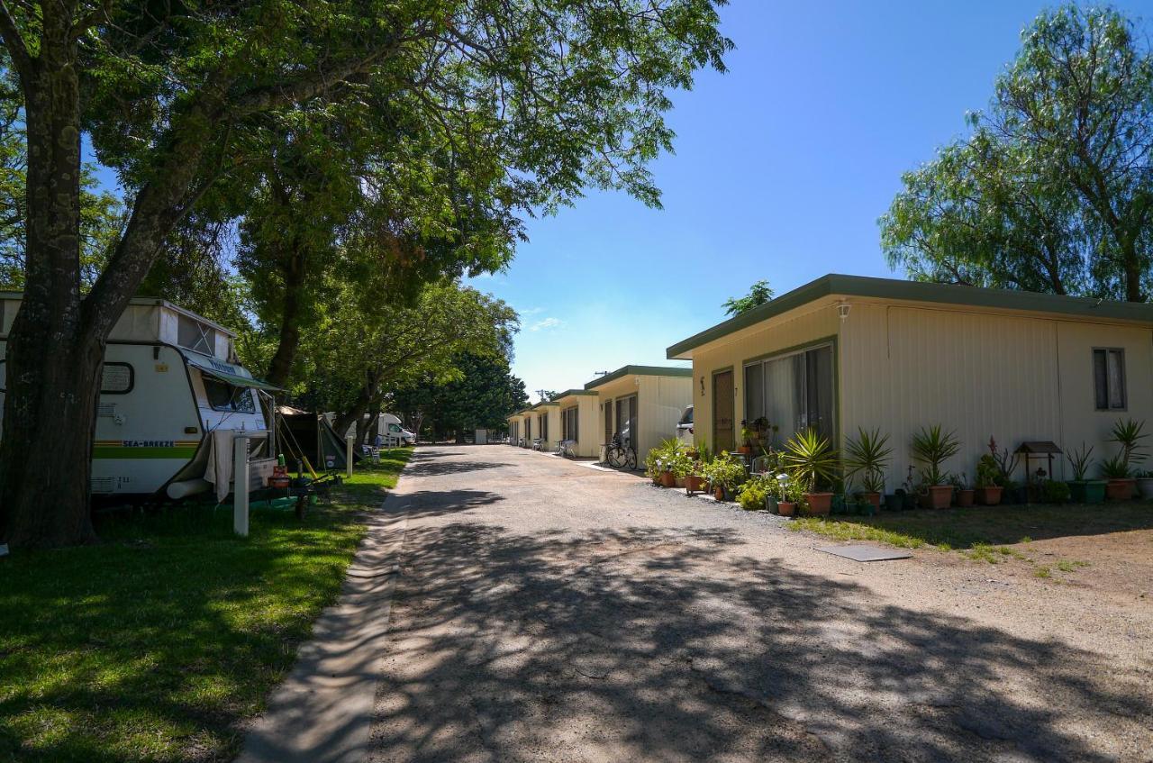 BIG4 Wangaratta North Cedars Holiday Park Bagian luar foto